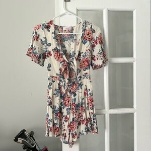 Floral romper size XS